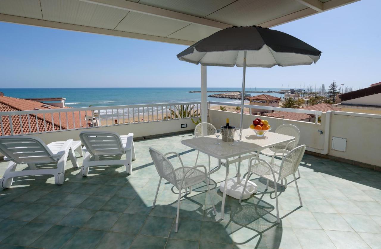 Archimede, Appartamento Con Vista In Centro A Marina Di Ragusa Ngoại thất bức ảnh