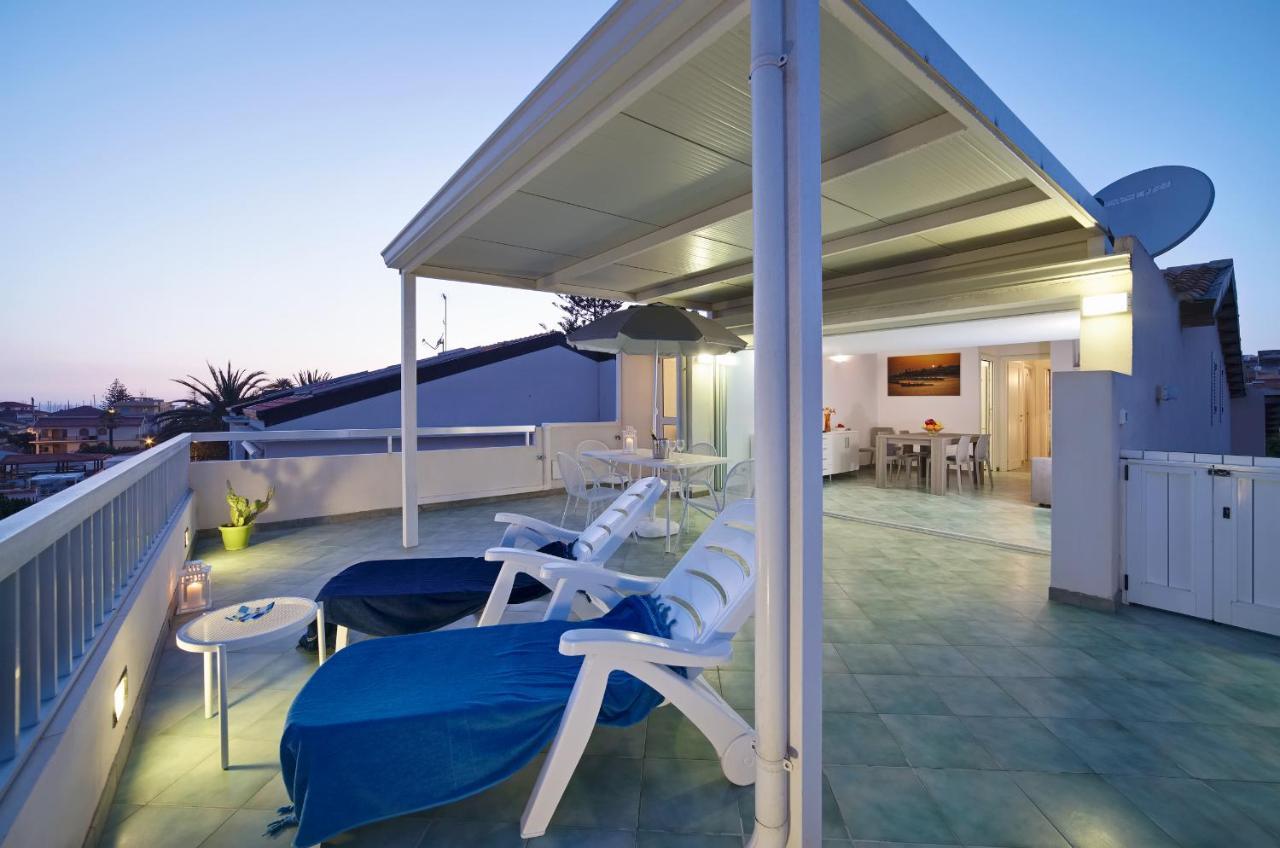 Archimede, Appartamento Con Vista In Centro A Marina Di Ragusa Ngoại thất bức ảnh