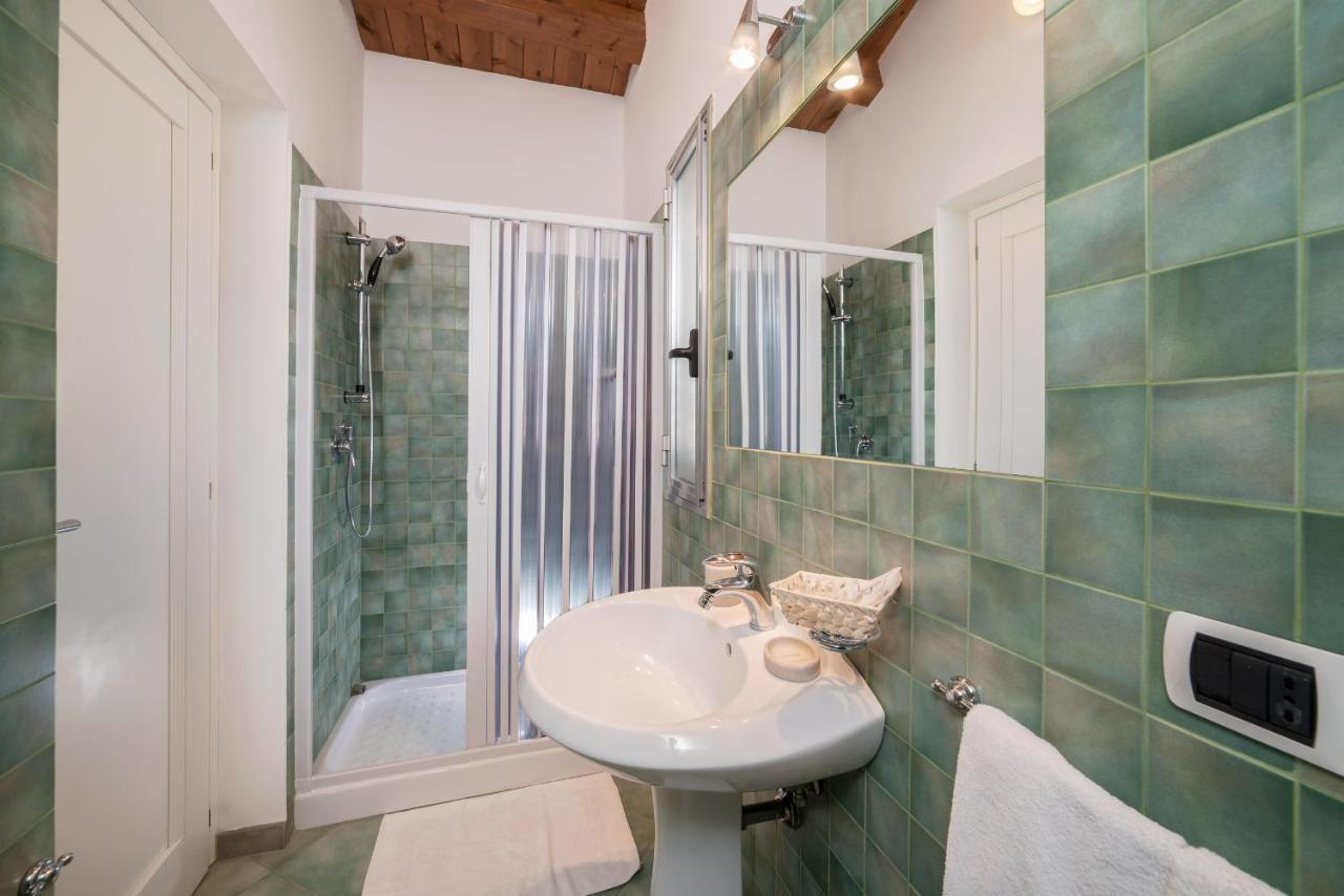 Archimede, Appartamento Con Vista In Centro A Marina Di Ragusa Ngoại thất bức ảnh