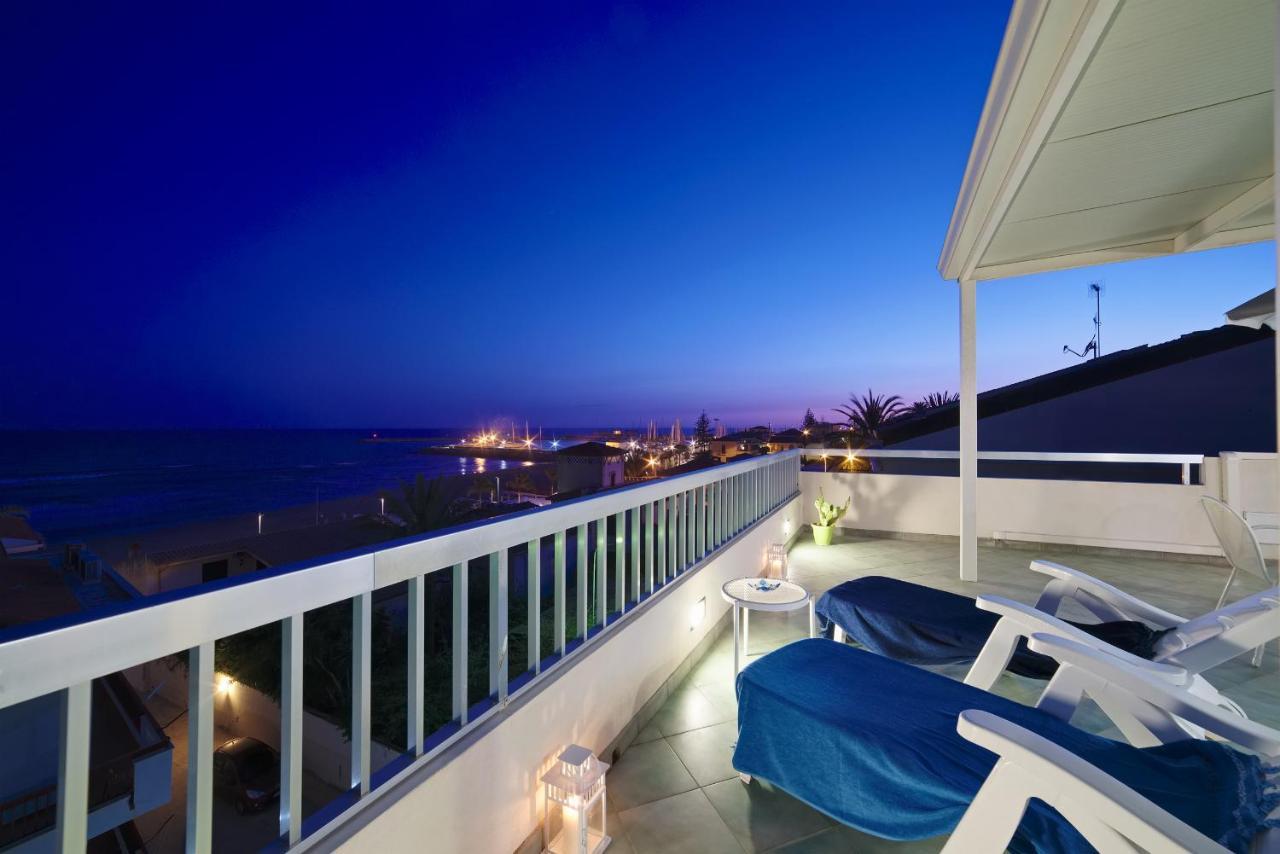 Archimede, Appartamento Con Vista In Centro A Marina Di Ragusa Ngoại thất bức ảnh