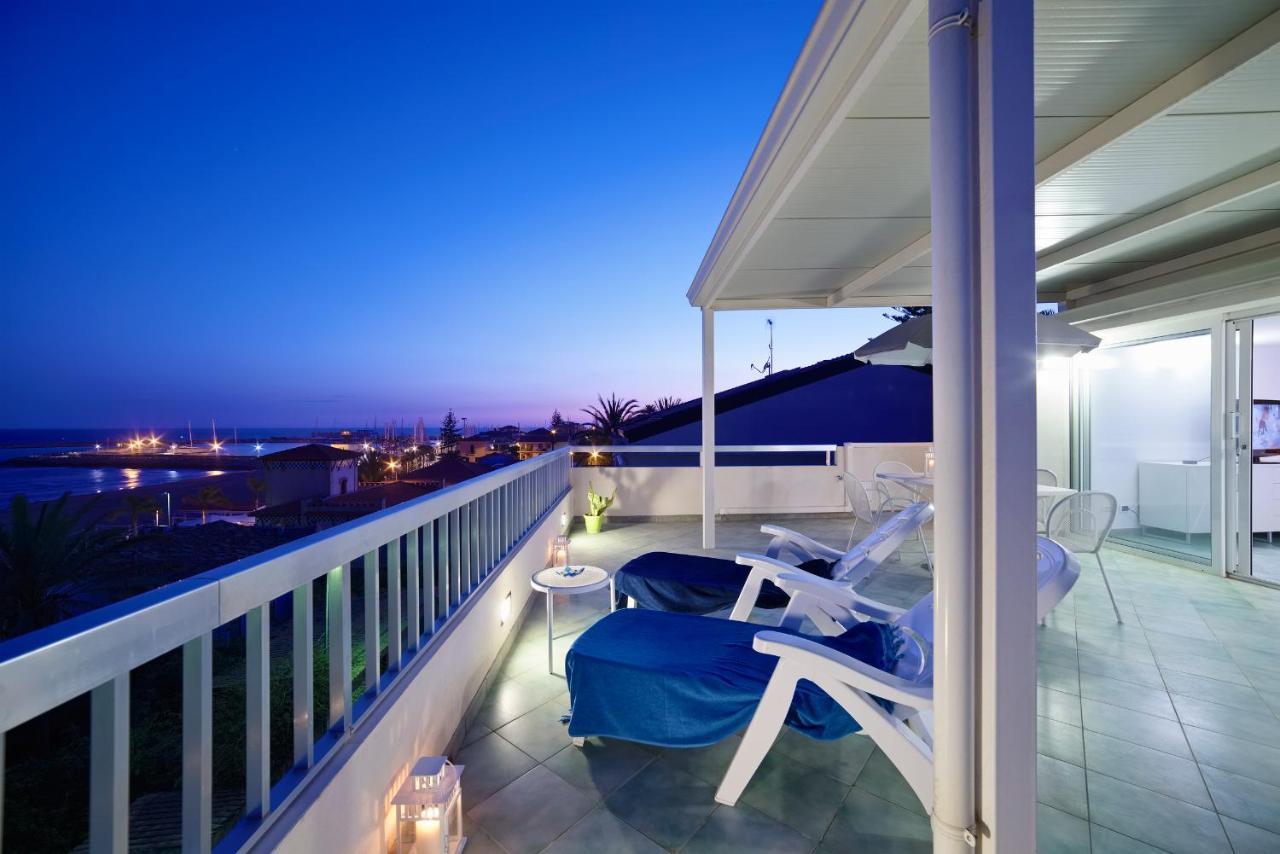 Archimede, Appartamento Con Vista In Centro A Marina Di Ragusa Ngoại thất bức ảnh