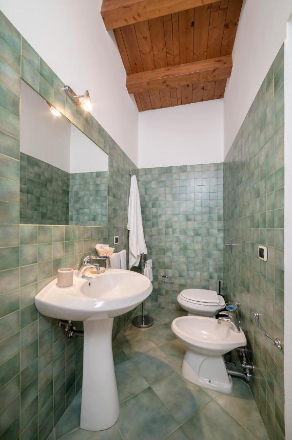 Archimede, Appartamento Con Vista In Centro A Marina Di Ragusa Ngoại thất bức ảnh
